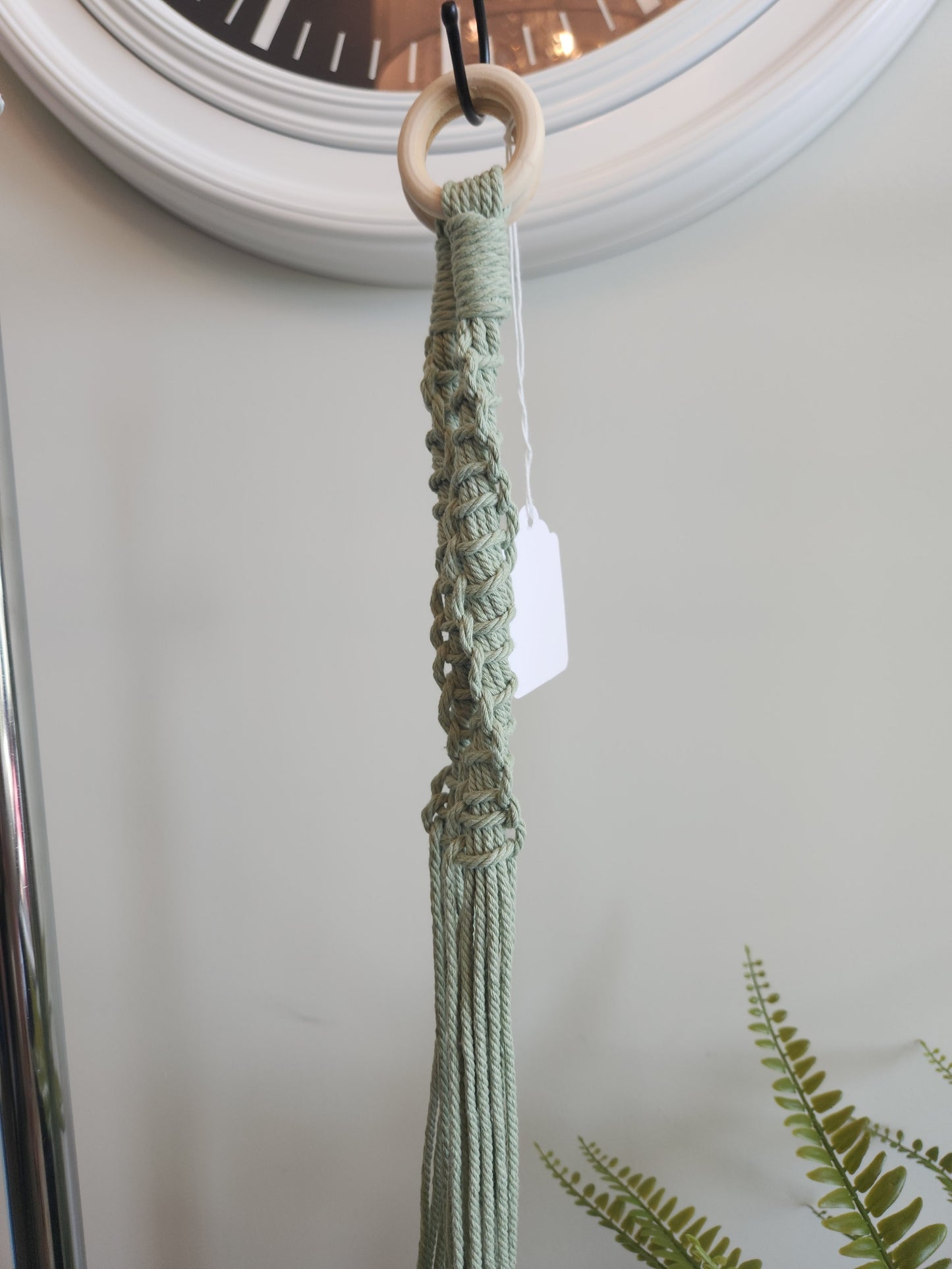 Twisted Top Plant Hanger