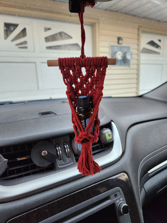 Macrame hanger